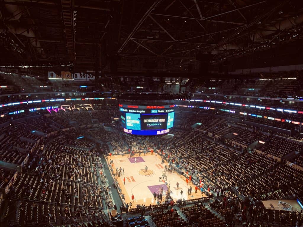 How is Los Angeles a major global center of sports entertainment?