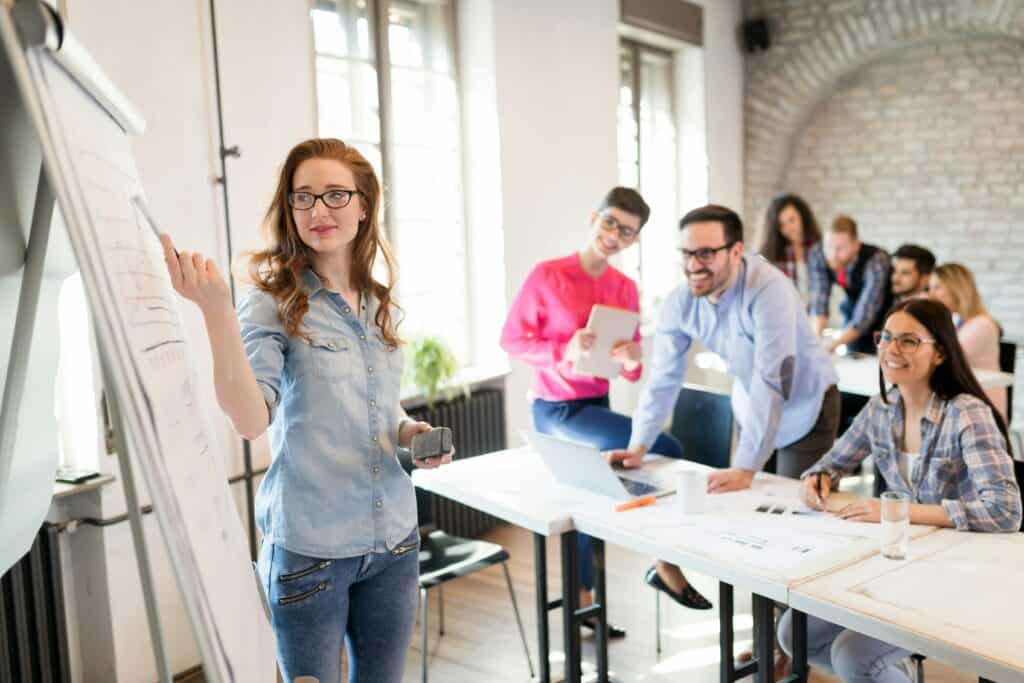 The Innovator's Dilemma: Why Established Companies Fail to Innovate and How You Can Avoid It - The Innovators Dilemma Why Established Companies Fail to Innovate and How You Can Avoid It