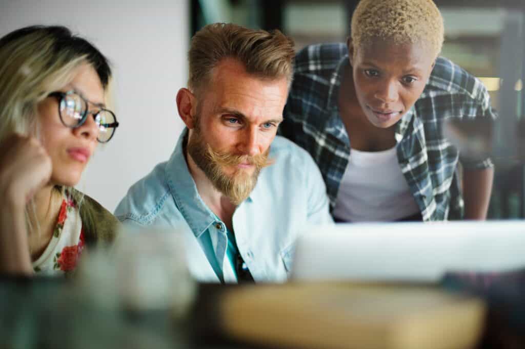 Crushing It! by Gary Vaynerchuk: Unlocking the Blueprint for Modern Entrepreneurial Success - Unlocking the Blueprint for Modern Entrepreneurial Success